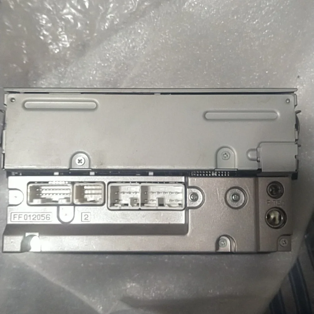 6-disc cd changer/player - Picture 3 of 5